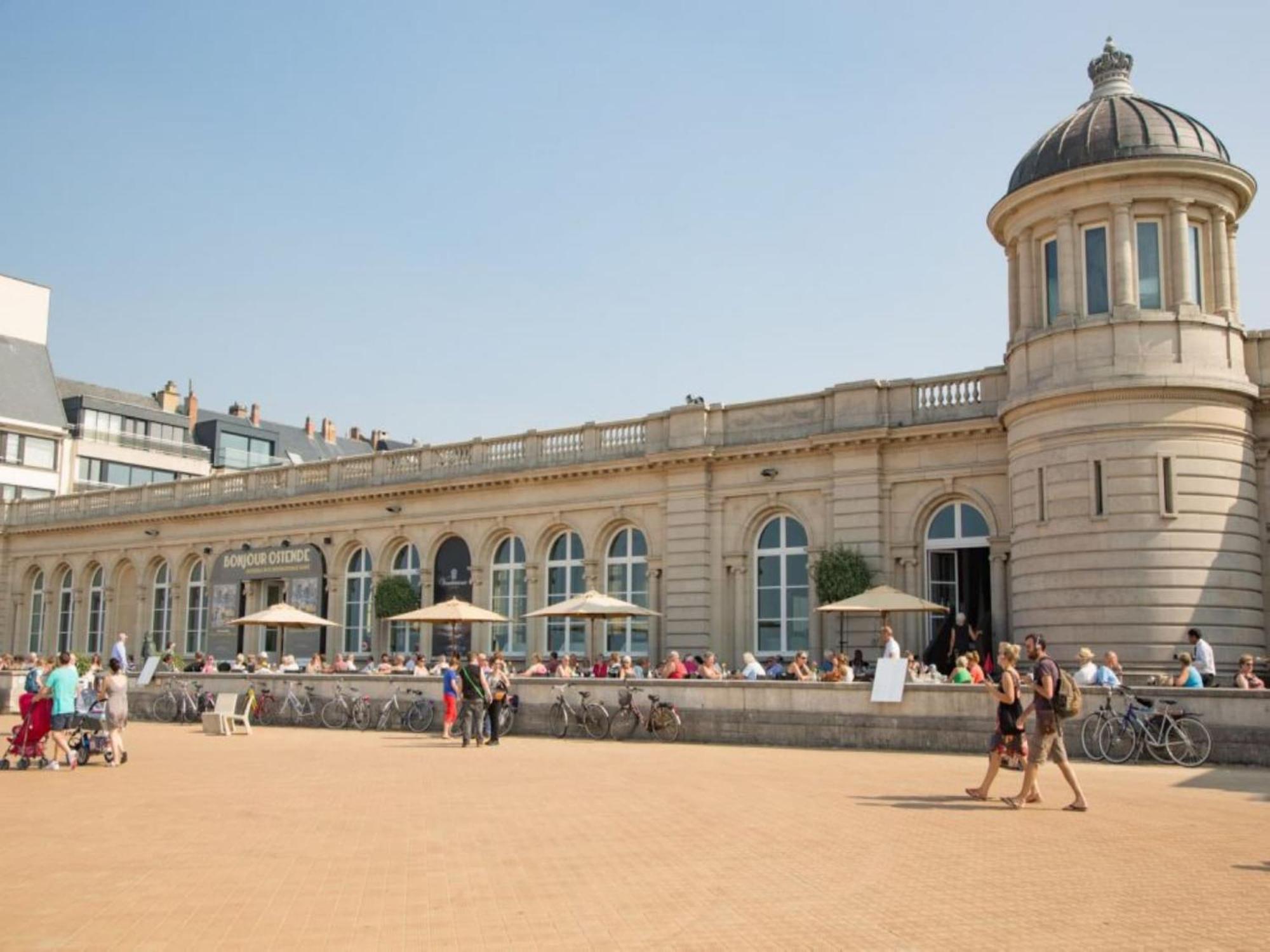 Splendid With Serene View Appartement Oostende
